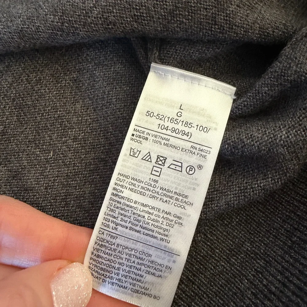 Banana Republic‎ Merino Wool Turtleneck Sweater Gray Italian Yarn NWT Size L